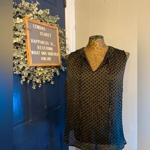 New York and Company Sleeveless Blouse